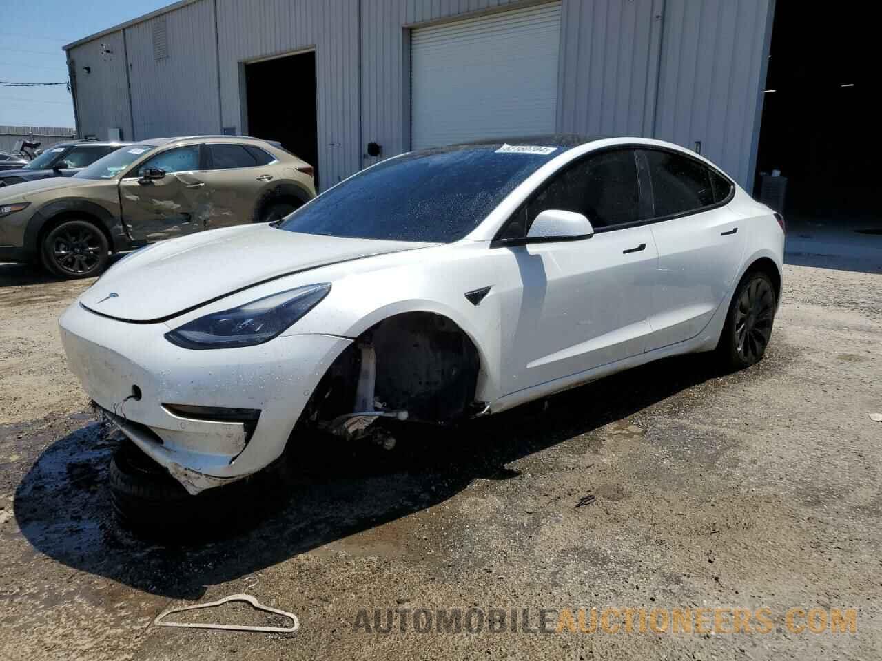 5YJ3E1EC8MF020379 TESLA MODEL 3 2021