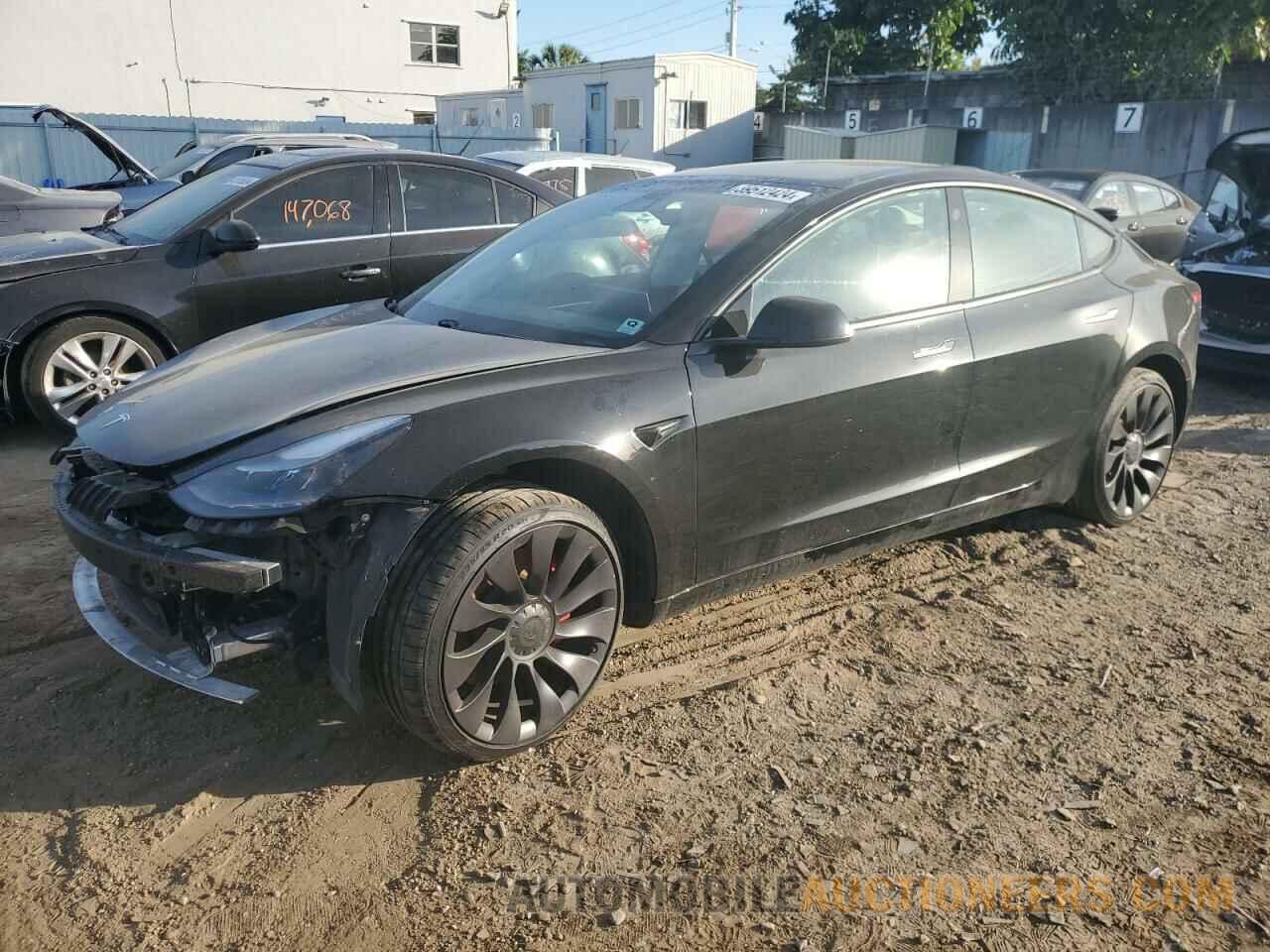 5YJ3E1EC8MF078086 TESLA MODEL 3 2021