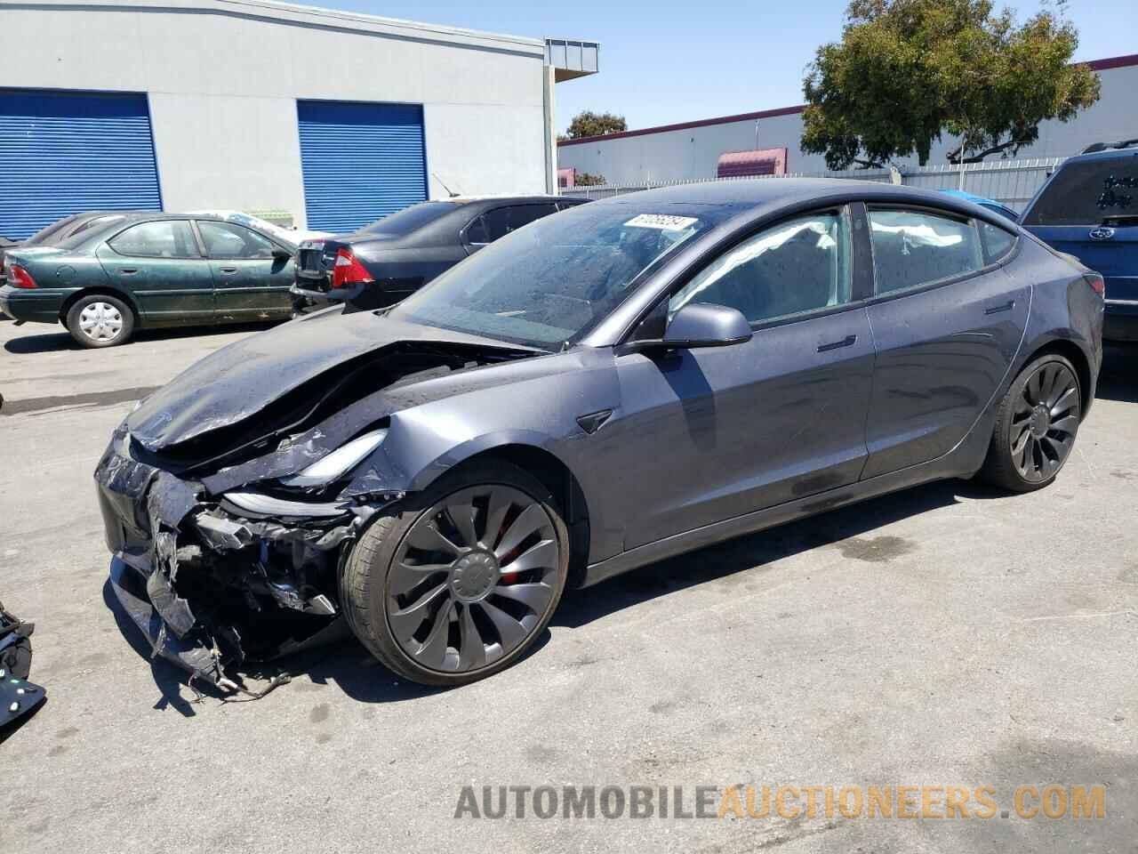 5YJ3E1EC8MF094224 TESLA MODEL 3 2021