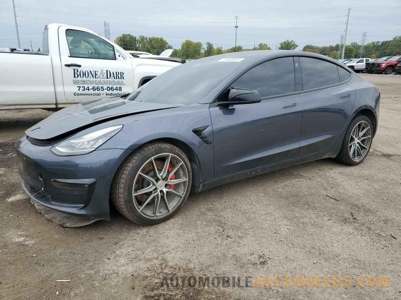 5YJ3E1EC8MF850103 TESLA MODEL 3 2021