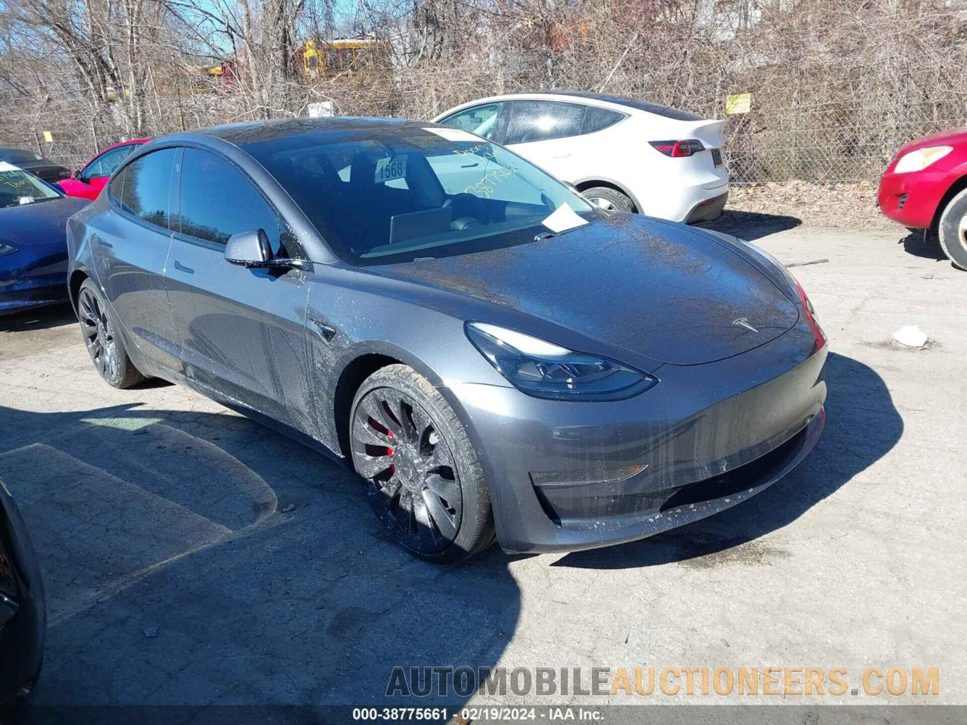 5YJ3E1EC8MF925477 TESLA MODEL 3 2021