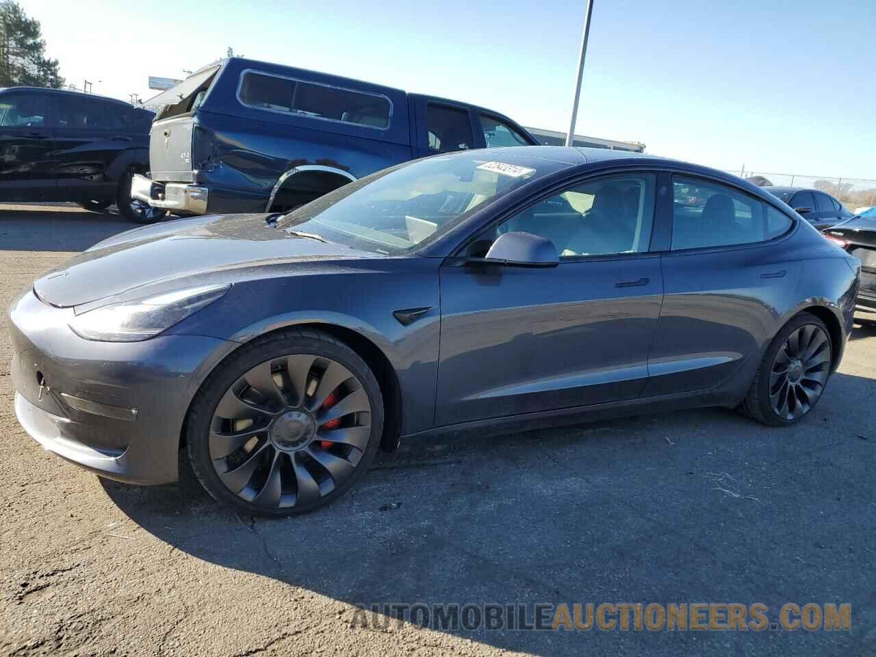 5YJ3E1EC8NF114408 TESLA MODEL 3 2022