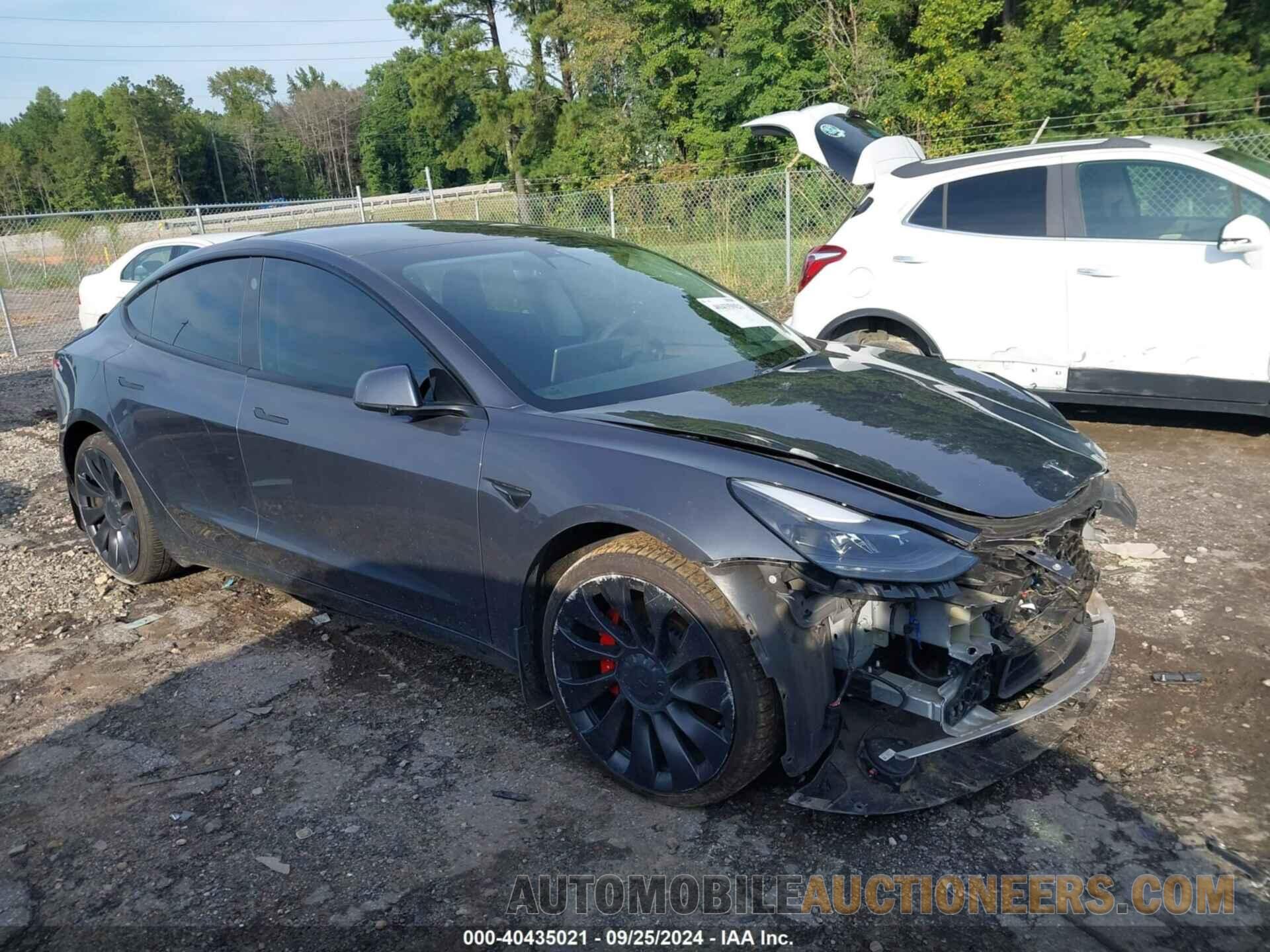 5YJ3E1EC8NF139180 TESLA MODEL 3 2022