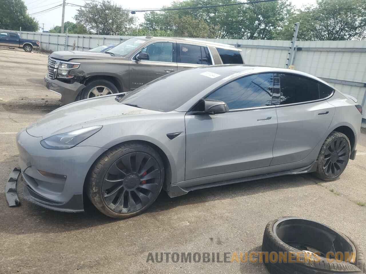 5YJ3E1EC8NF174236 TESLA MODEL 3 2022