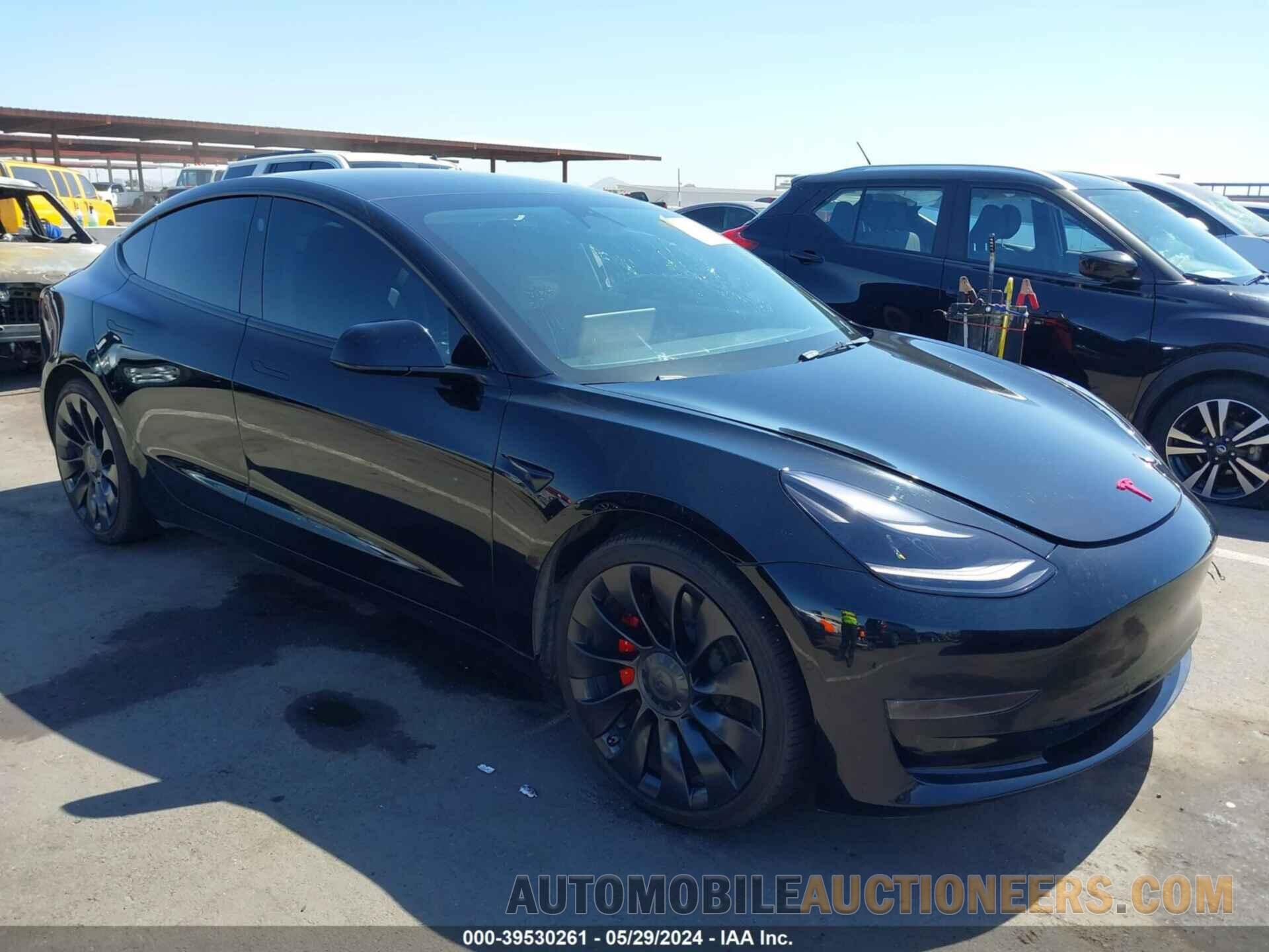 5YJ3E1EC8NF229641 TESLA MODEL 3 2022