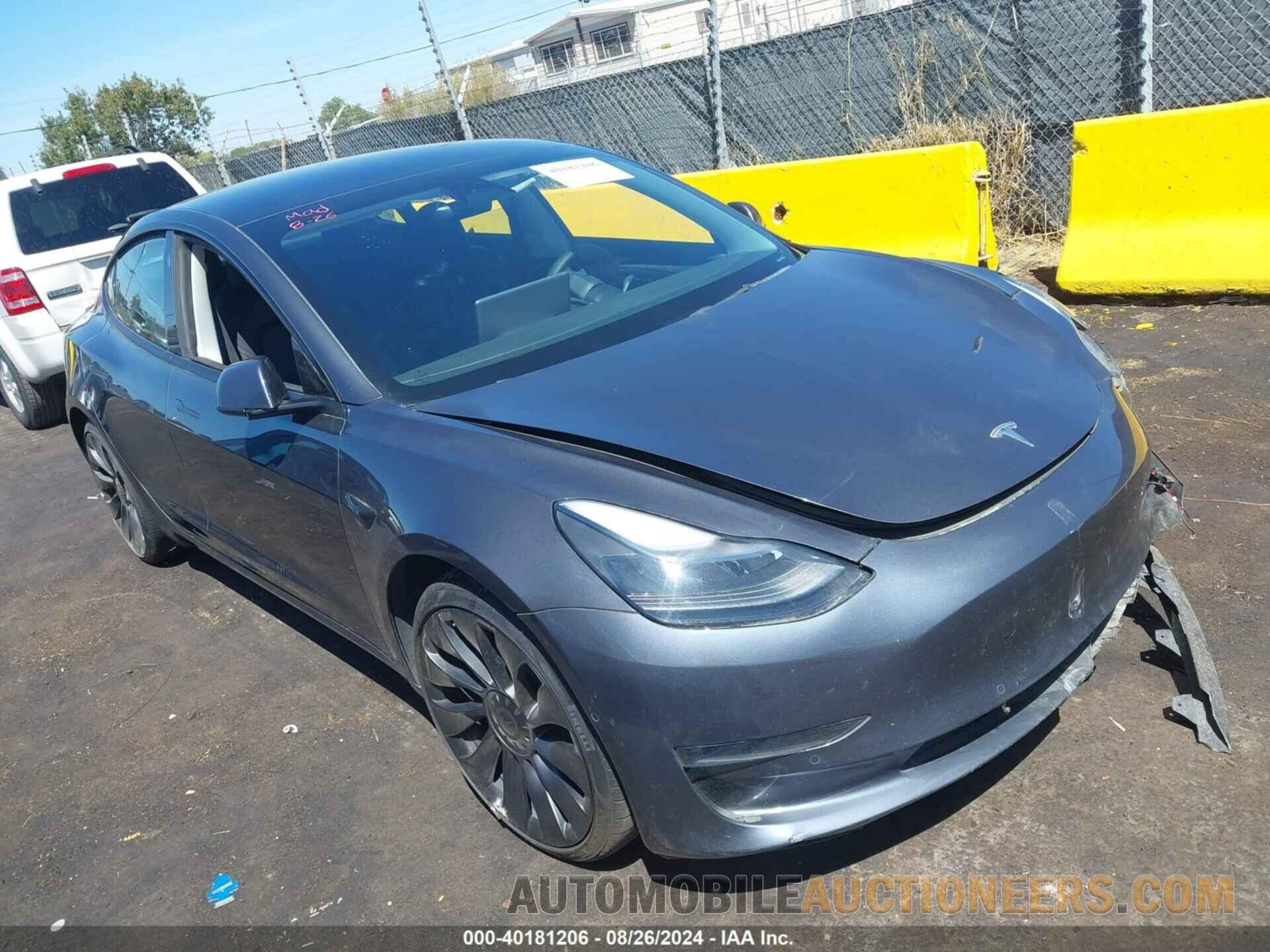 5YJ3E1EC8NF240641 TESLA MODEL 3 2022