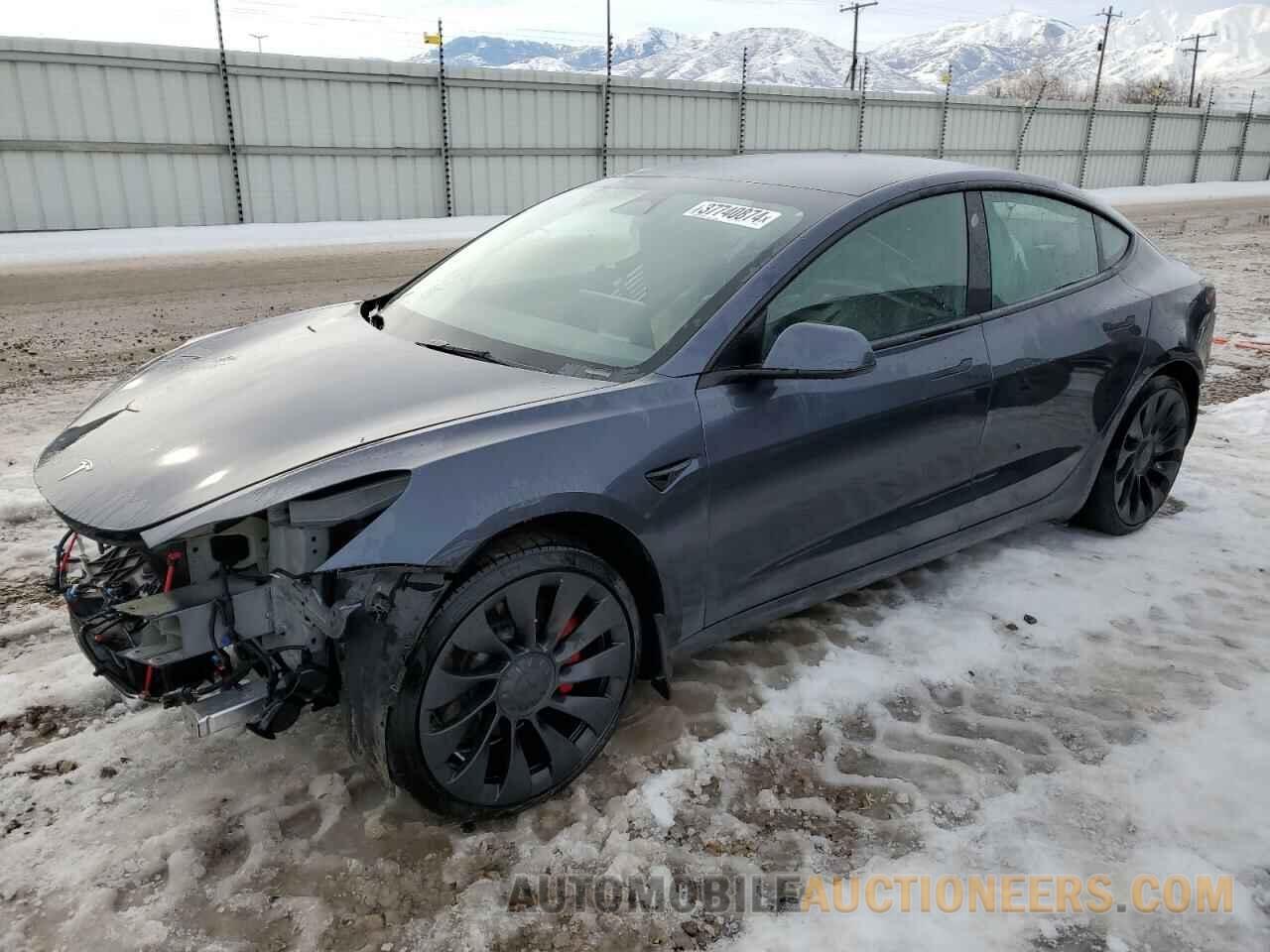 5YJ3E1EC8NF305276 TESLA MODEL 3 2022