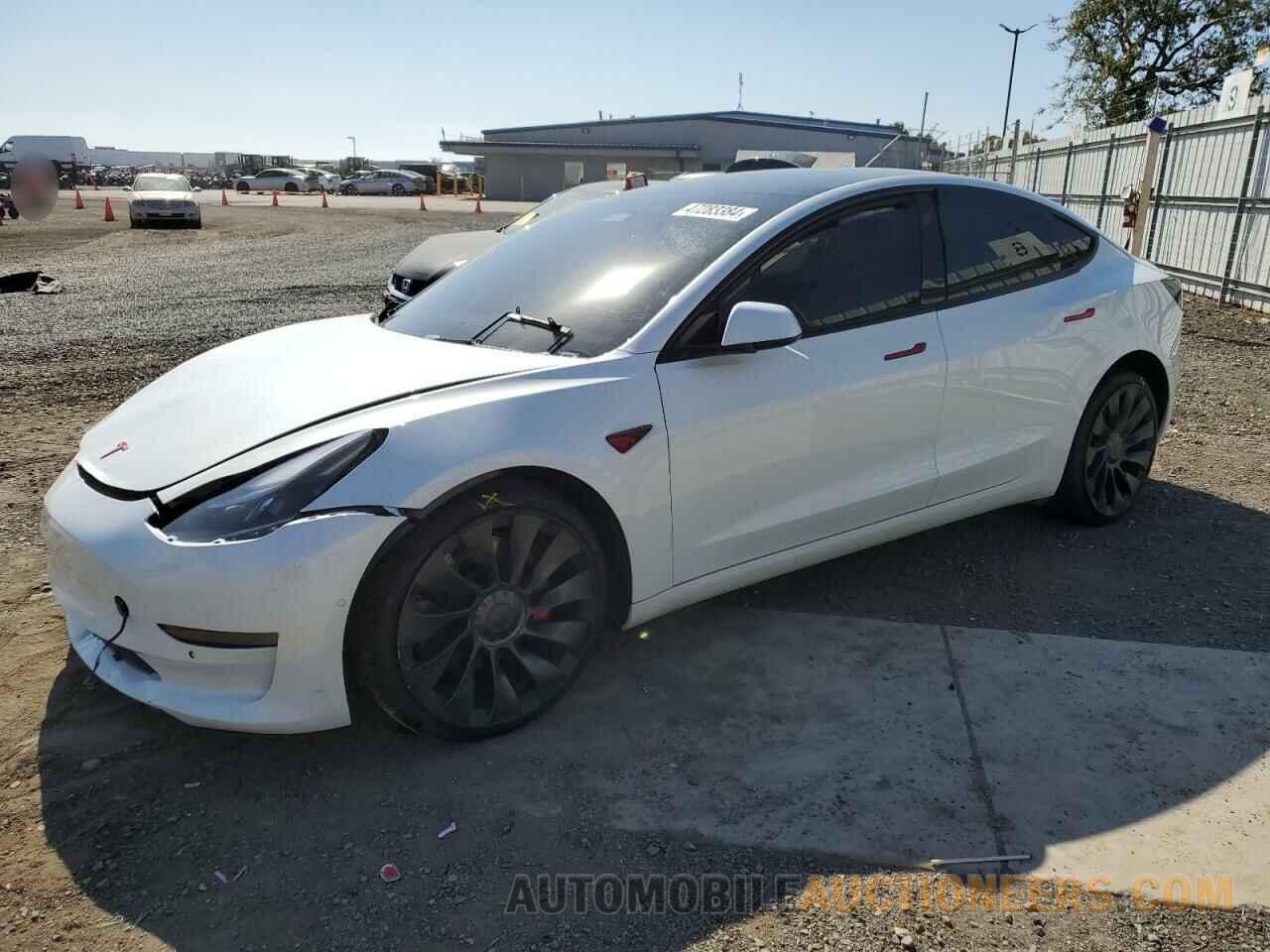 5YJ3E1EC8NF361623 TESLA MODEL 3 2022