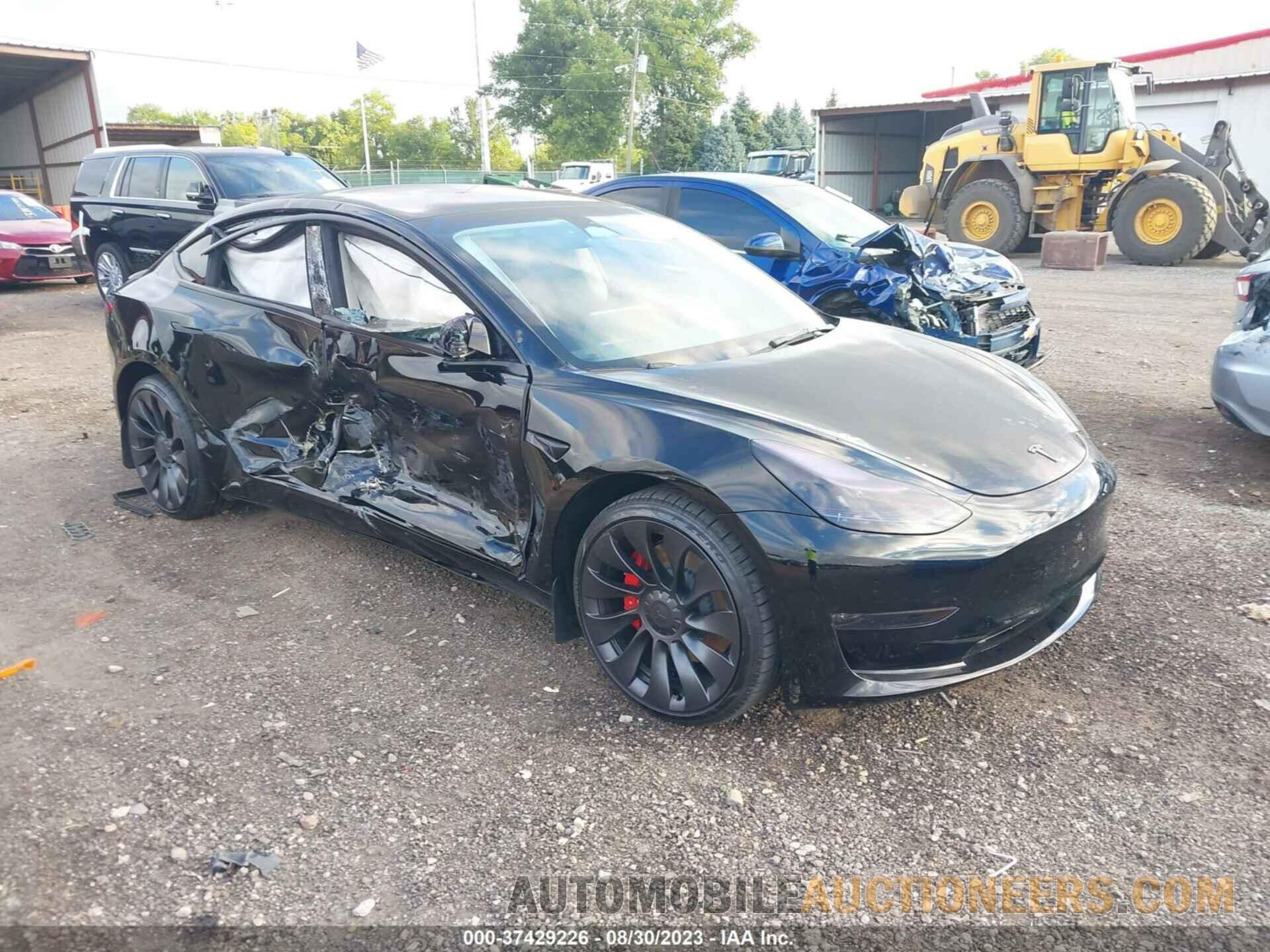 5YJ3E1EC8PF586966 TESLA MODEL 3 2023