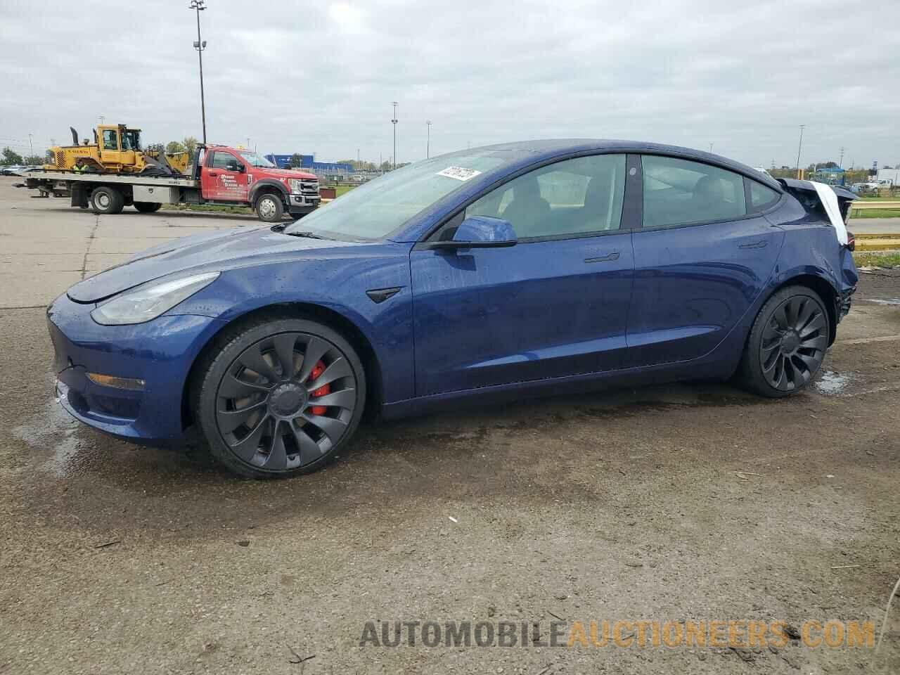 5YJ3E1EC8PF628004 TESLA MODEL 3 2023