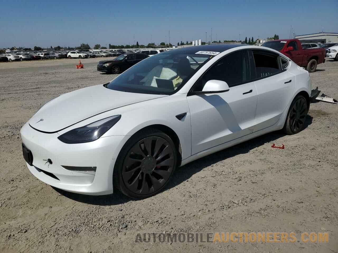 5YJ3E1EC9MF075858 TESLA MODEL 3 2021