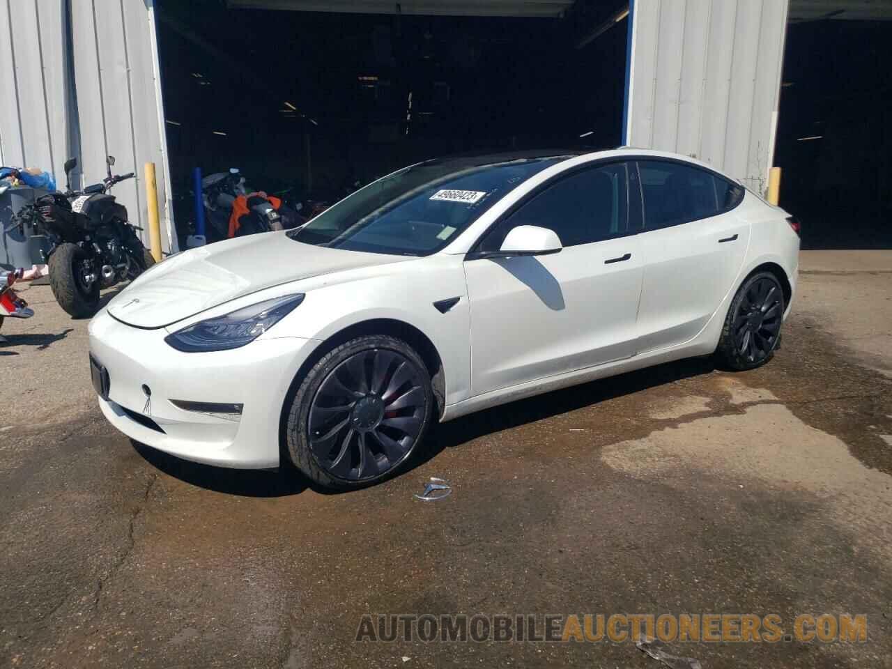 5YJ3E1EC9MF850045 TESLA MODEL 3 2021