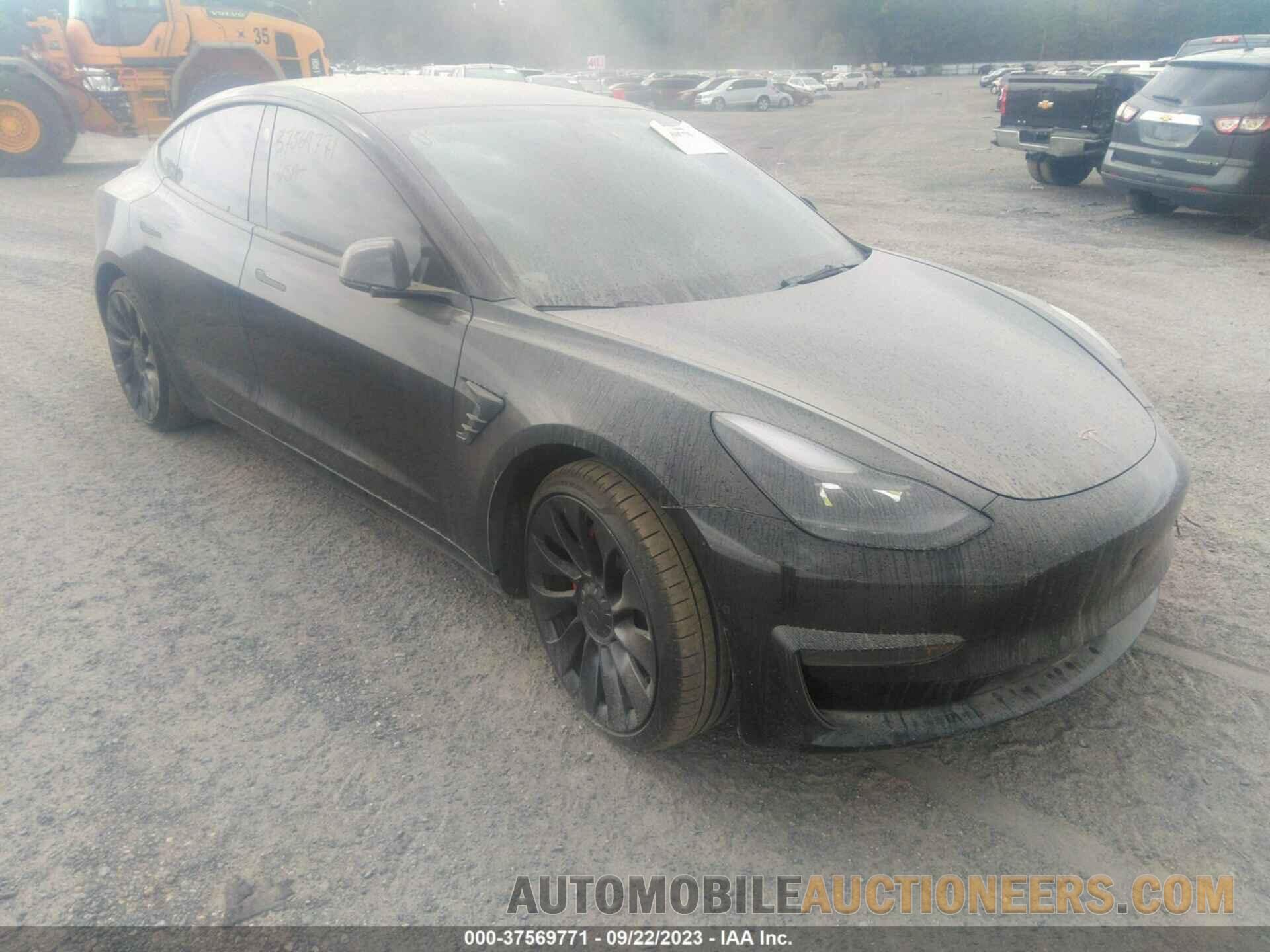 5YJ3E1EC9NF239806 TESLA MODEL 3 2022