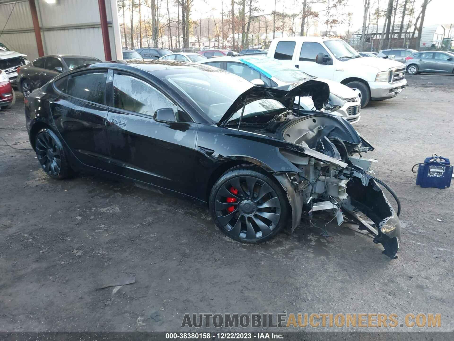 5YJ3E1EC9PF561476 TESLA MODEL 3 2023