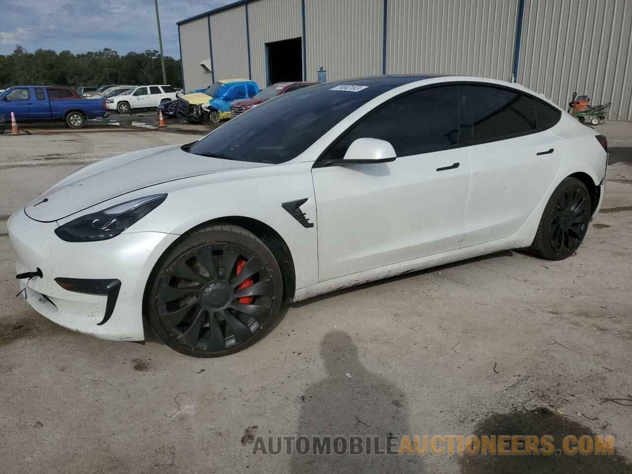 5YJ3E1EC9PF583123 TESLA MODEL 3 2023