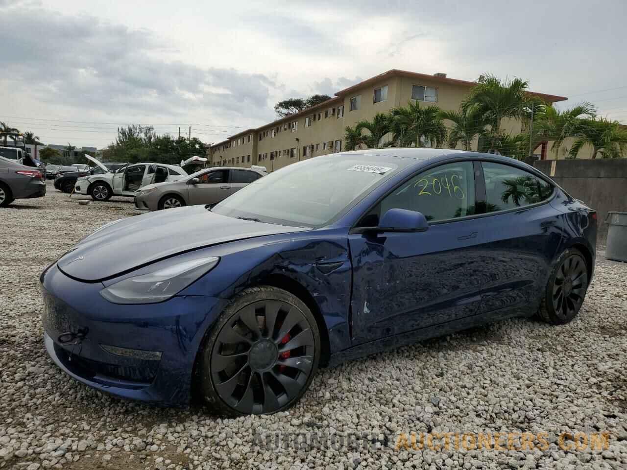 5YJ3E1EC9PF693086 TESLA MODEL 3 2023