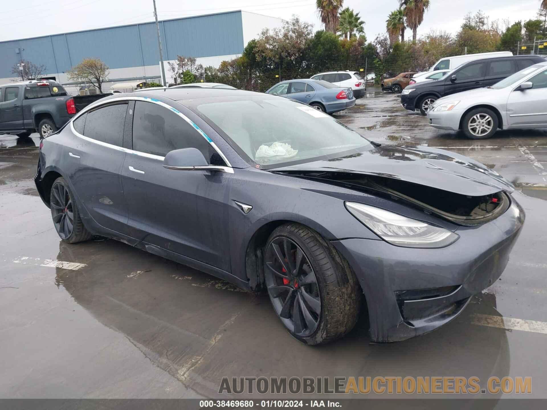 5YJ3E1ECXLF647146 TESLA MODEL 3 2020