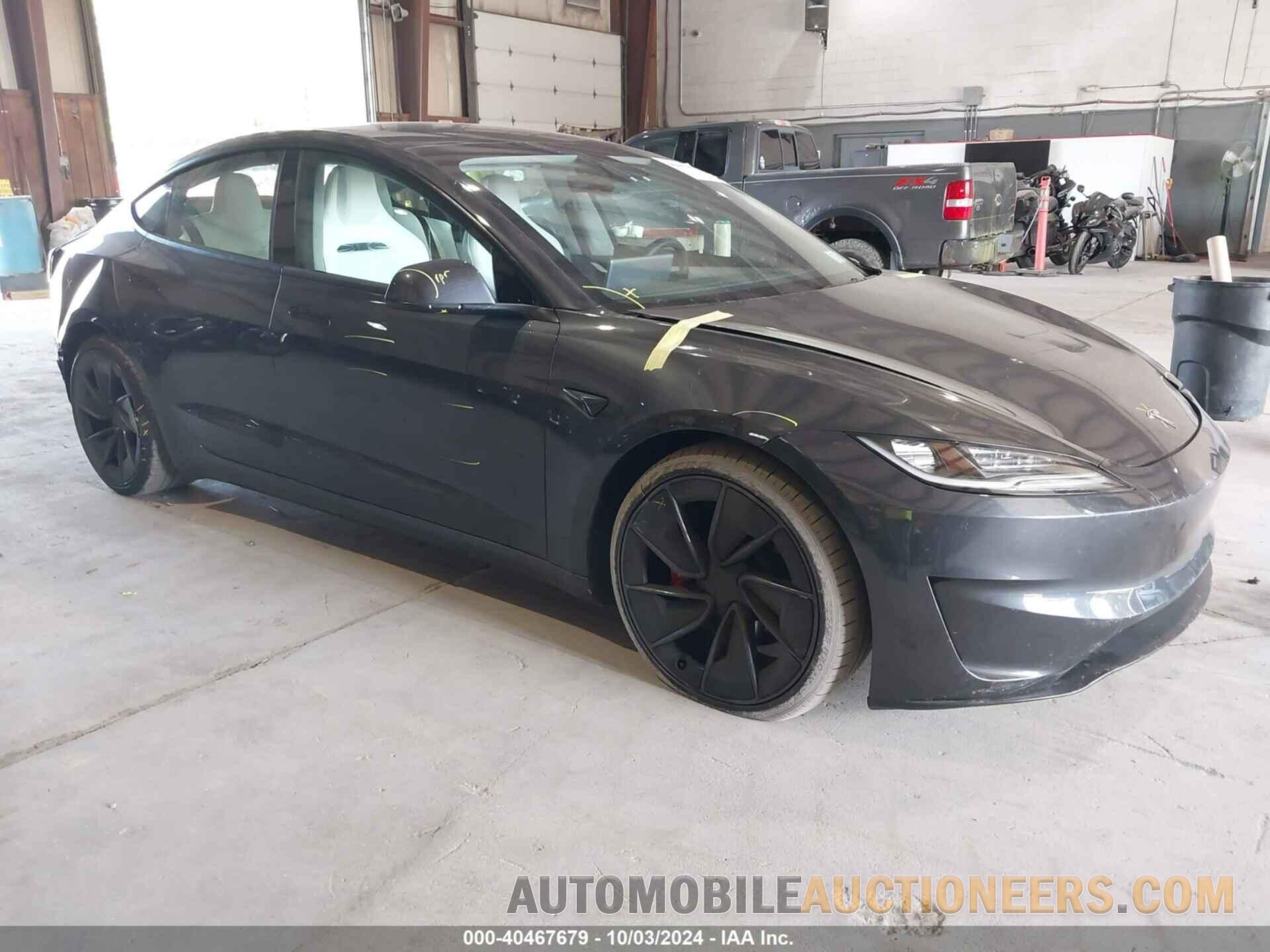 5YJ3E1ET2RF767838 TESLA MODEL 3 2024