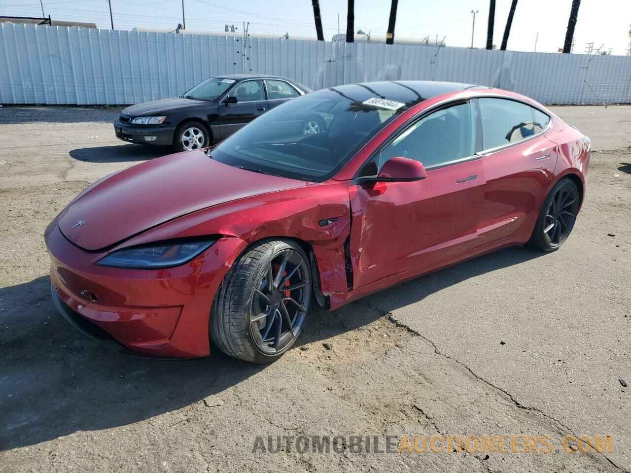 5YJ3E1ET3RF825312 TESLA MODEL 3 2024