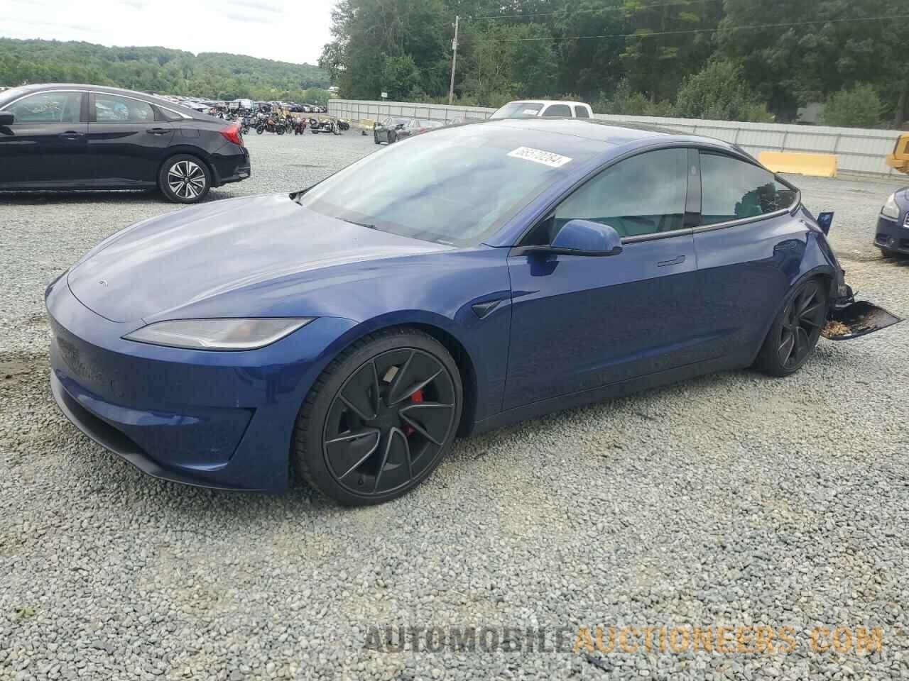 5YJ3E1ET4RF807076 TESLA MODEL 3 2024