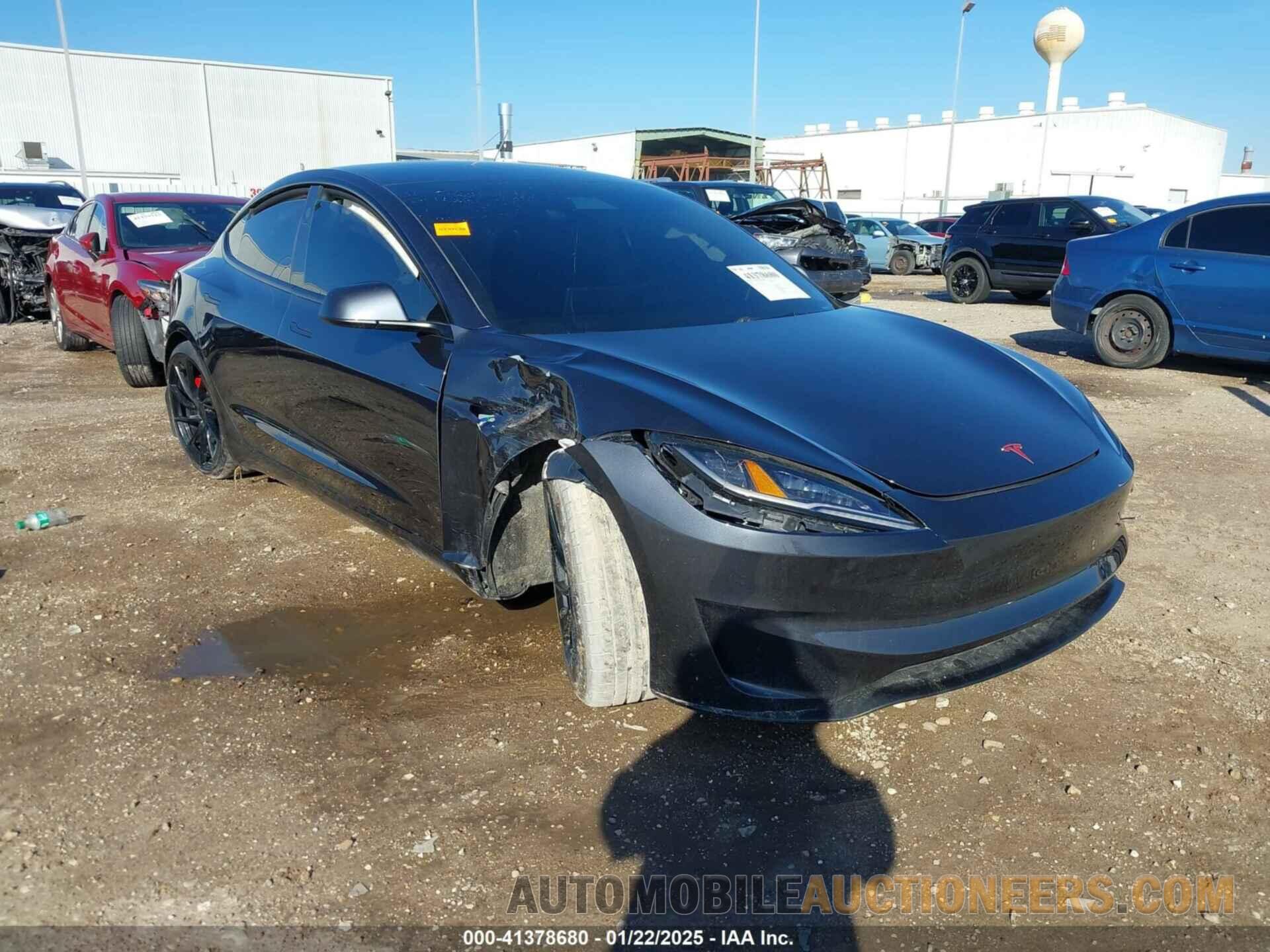 5YJ3E1ET9RF857293 TESLA MODEL 3 2024