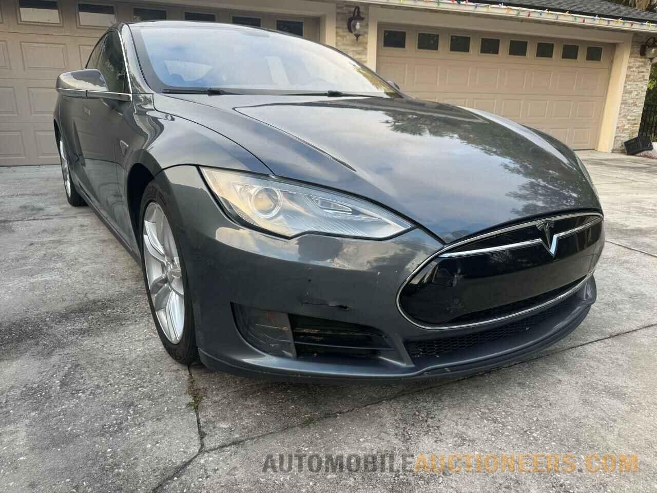 5YJSA1AC6DFP10886 TESLA MODEL S 2013