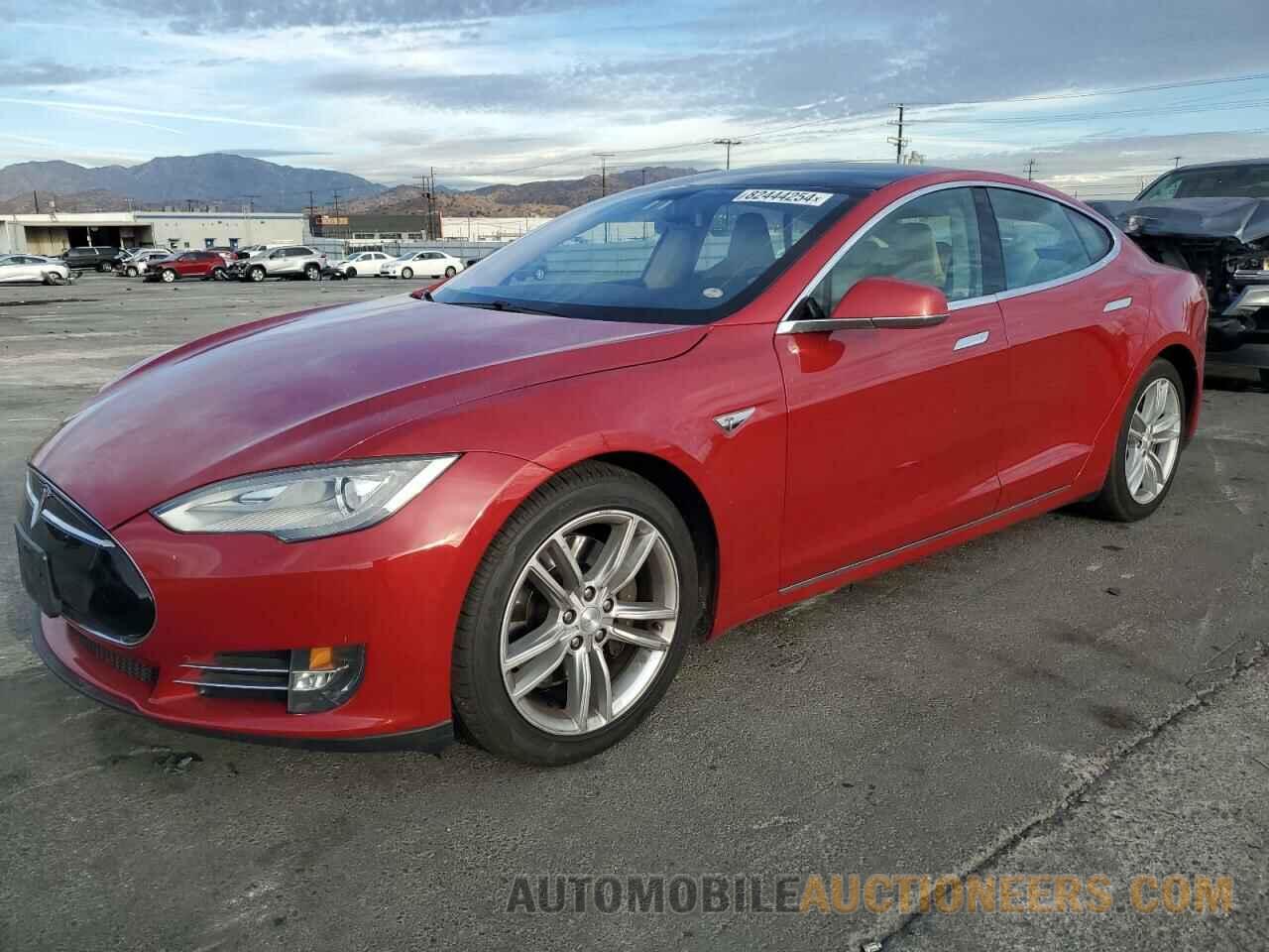 5YJSA1AG6DFP08252 TESLA MODEL S 2013