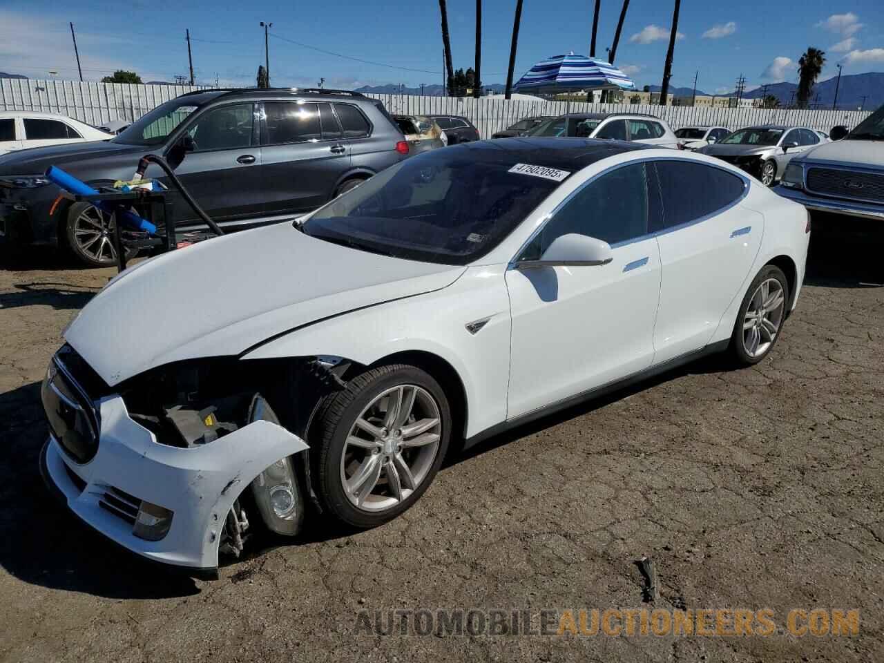 5YJSA1CG8DFP17709 TESLA MODEL S 2013