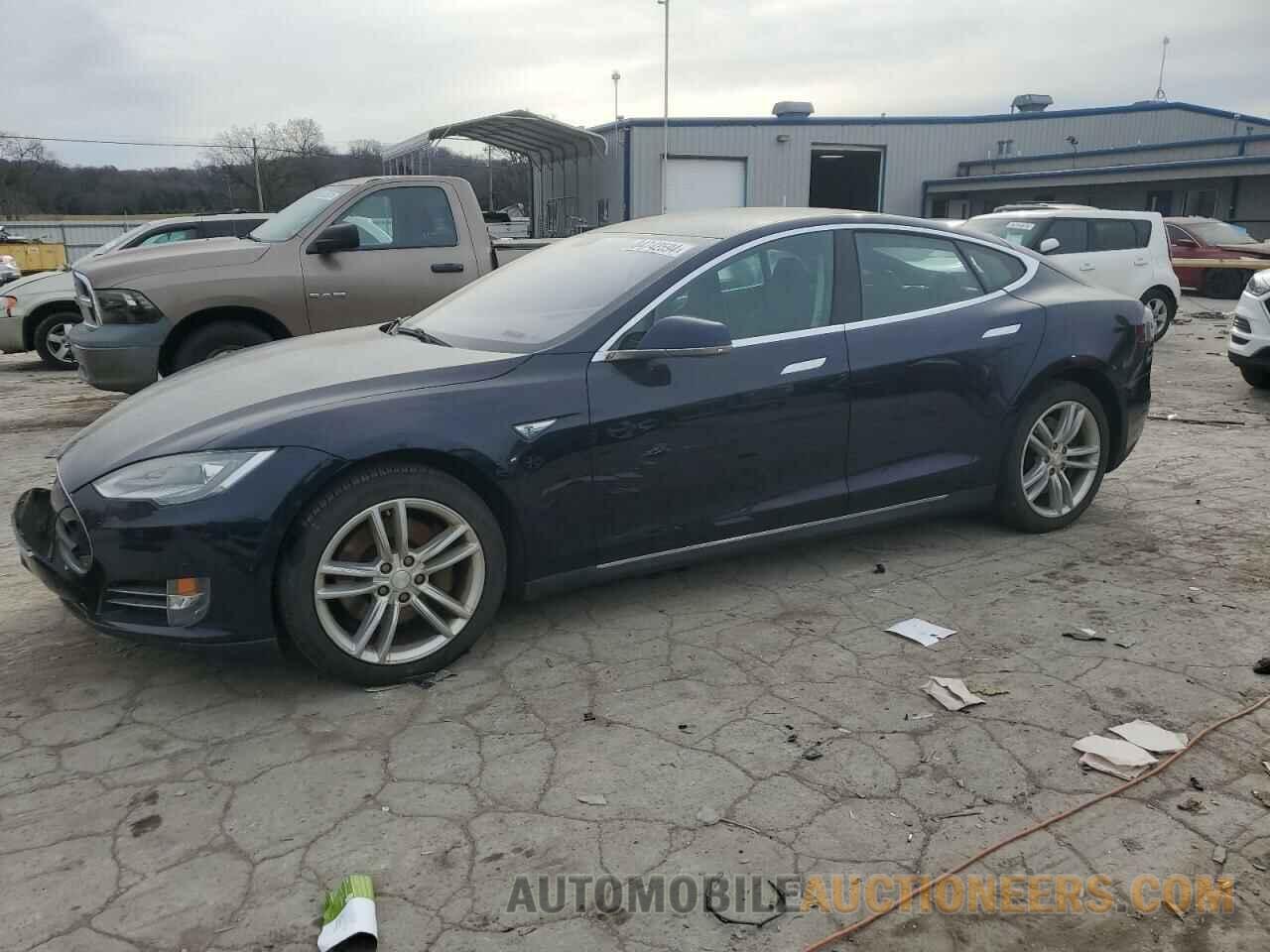 5YJSA1CN4DFP21013 TESLA MODEL S 2013