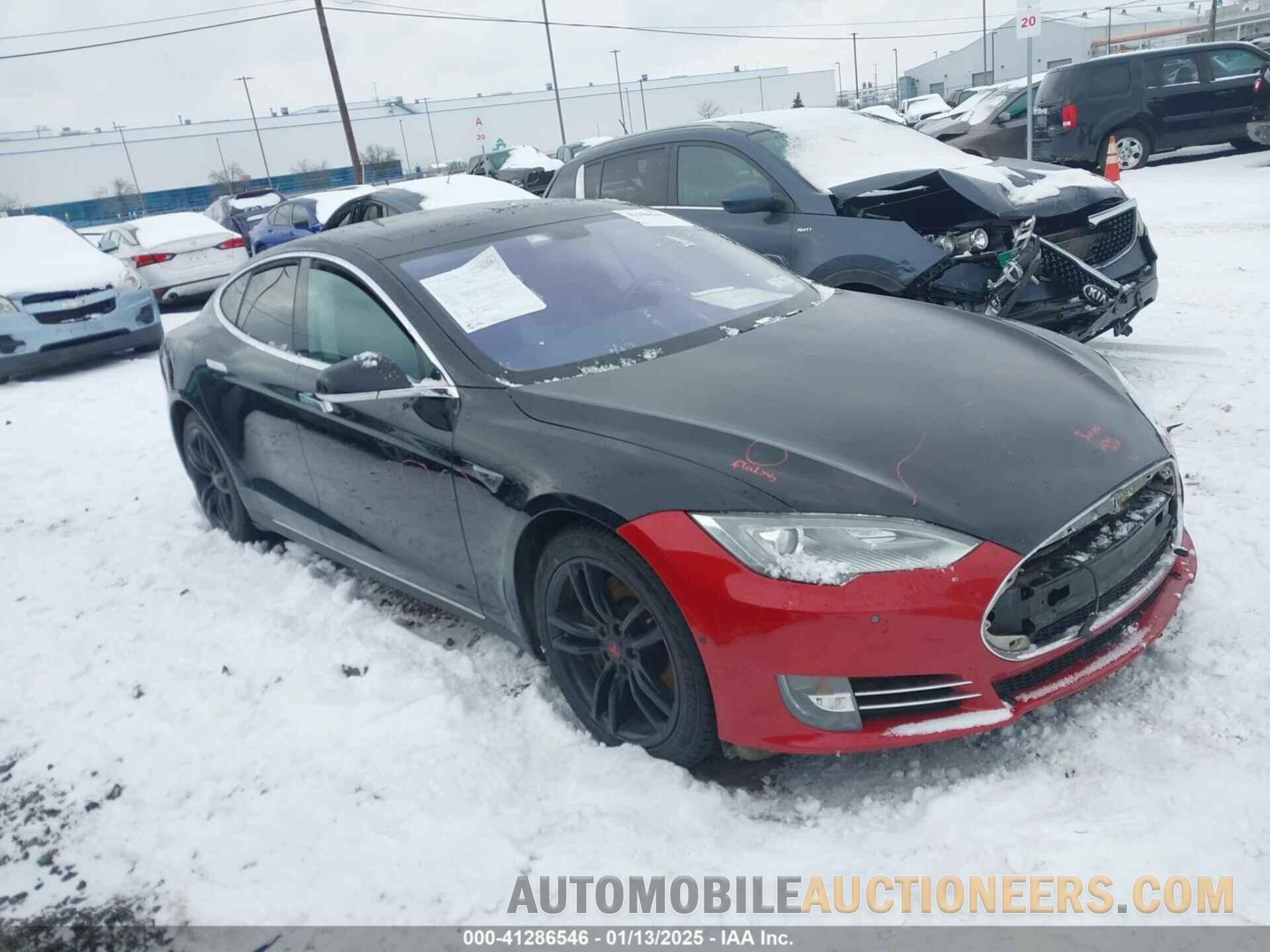 5YJSA1CN4DFP27443 TESLA MODEL S 2013