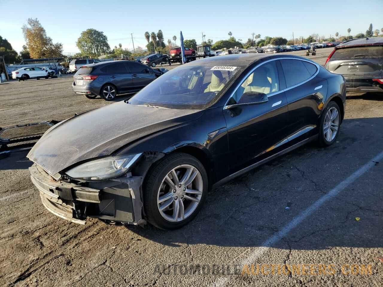 5YJSA1CN5DFP05239 TESLA MODEL S 2013