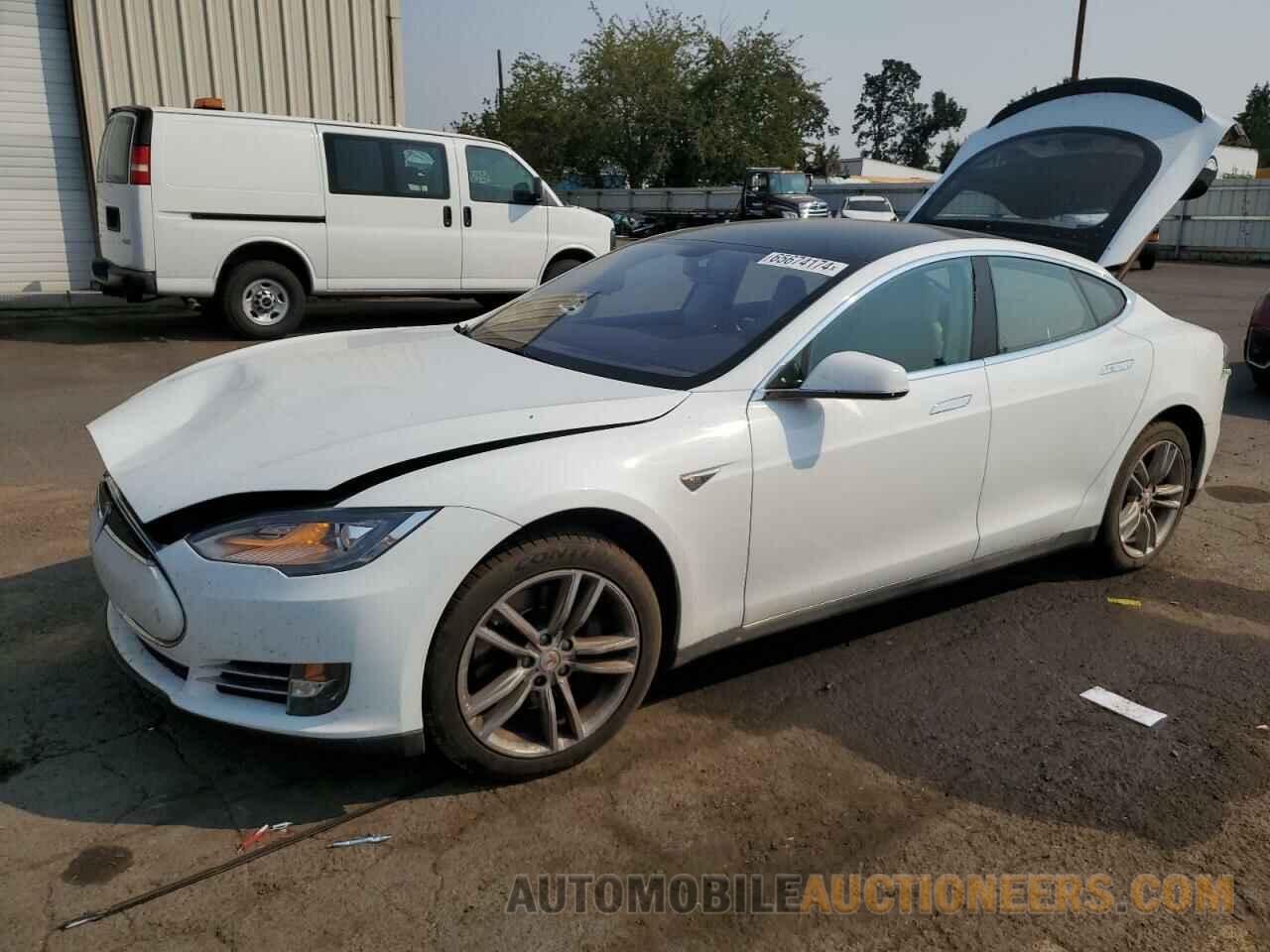 5YJSA1CN7DFP20227 TESLA MODEL S 2013