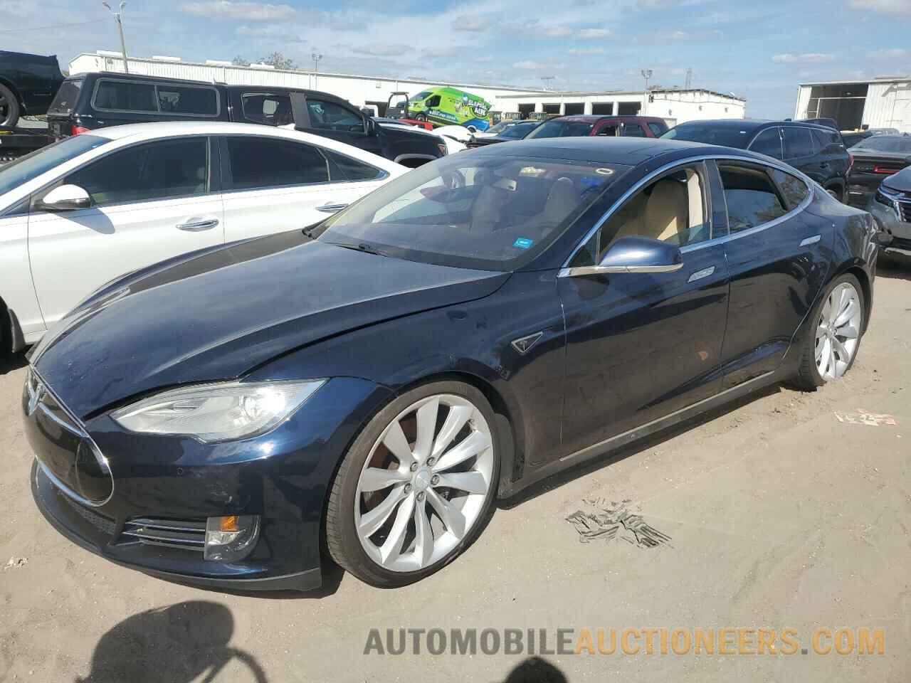 5YJSA1CP7DFP20553 TESLA MODEL S 2013