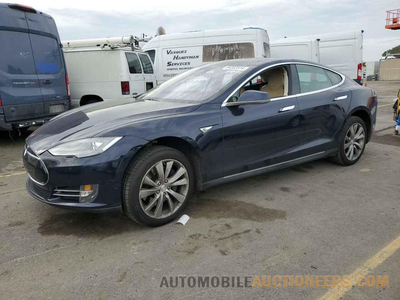 5YJSA1CP8DFP21128 TESLA MODEL S 2013