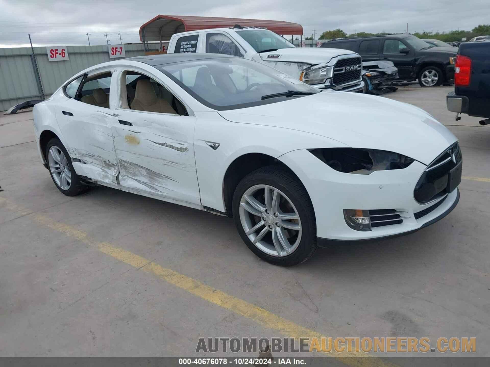 5YJSA1DNXDFP18941 TESLA MODEL S 2013