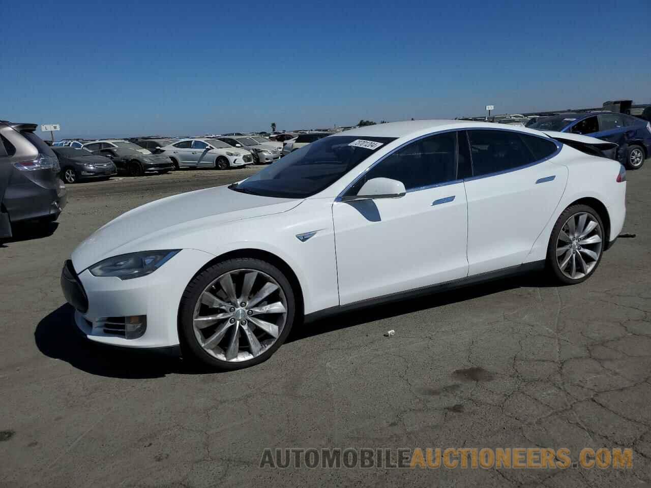 5YJSA1DP8DFP17773 TESLA MODEL S 2013