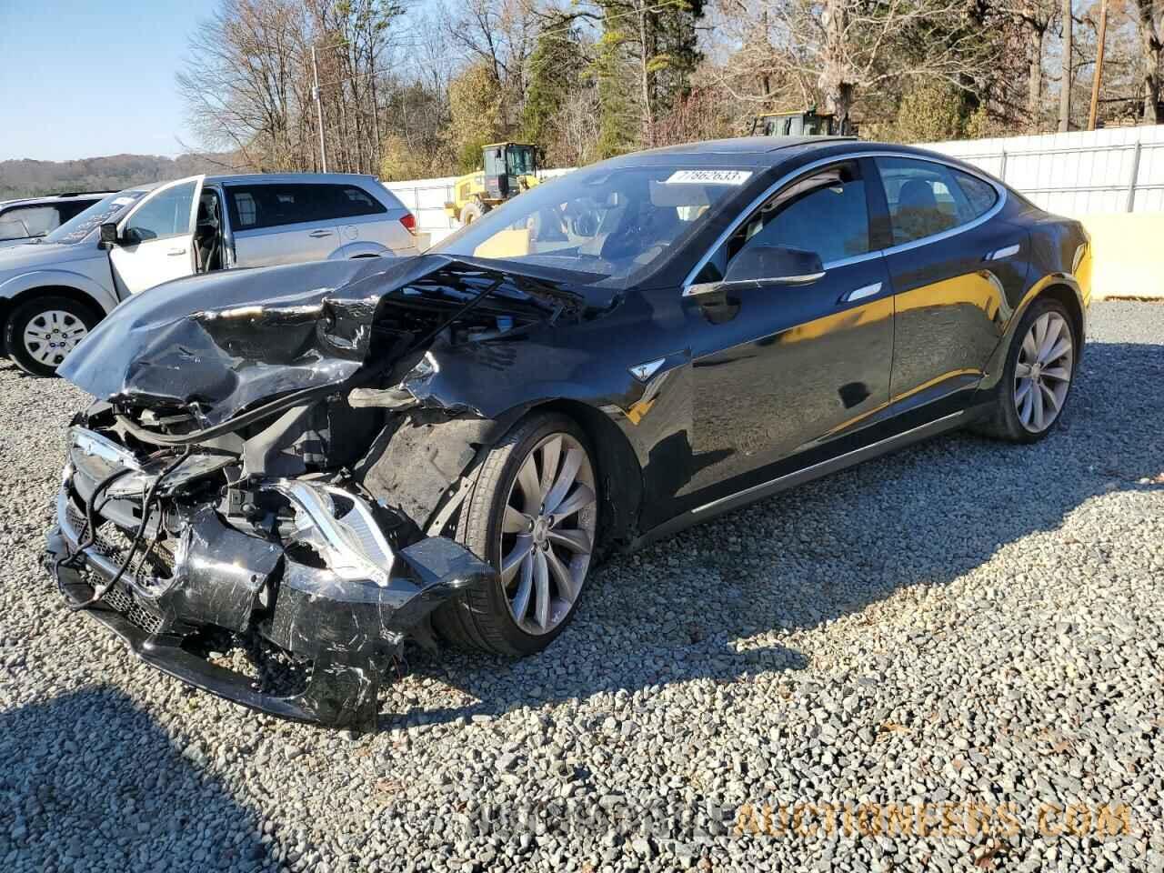 5YJSA1E10FF115916 TESLA MODEL S 2015