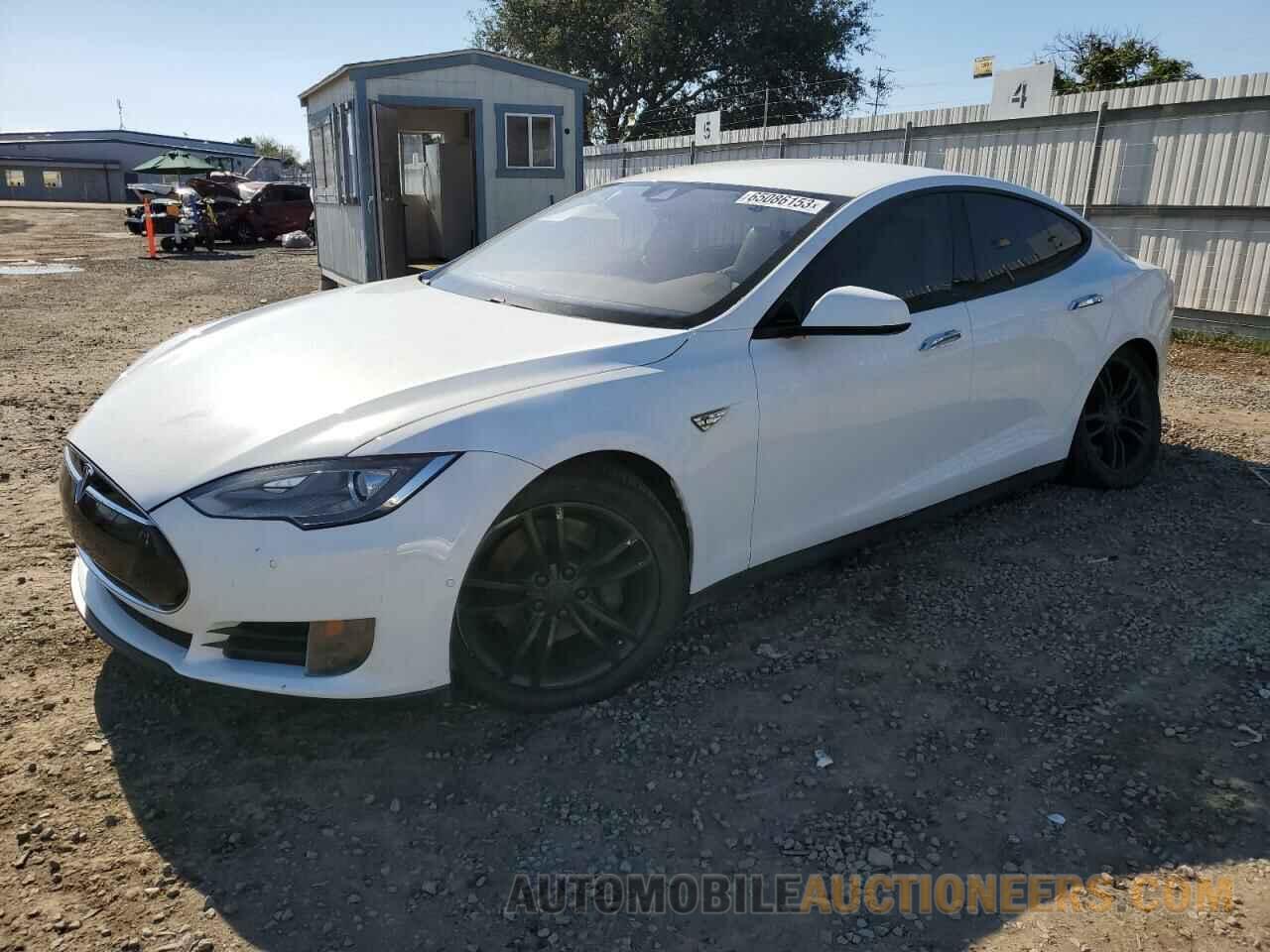 5YJSA1E10GF125167 TESLA MODEL S 2016