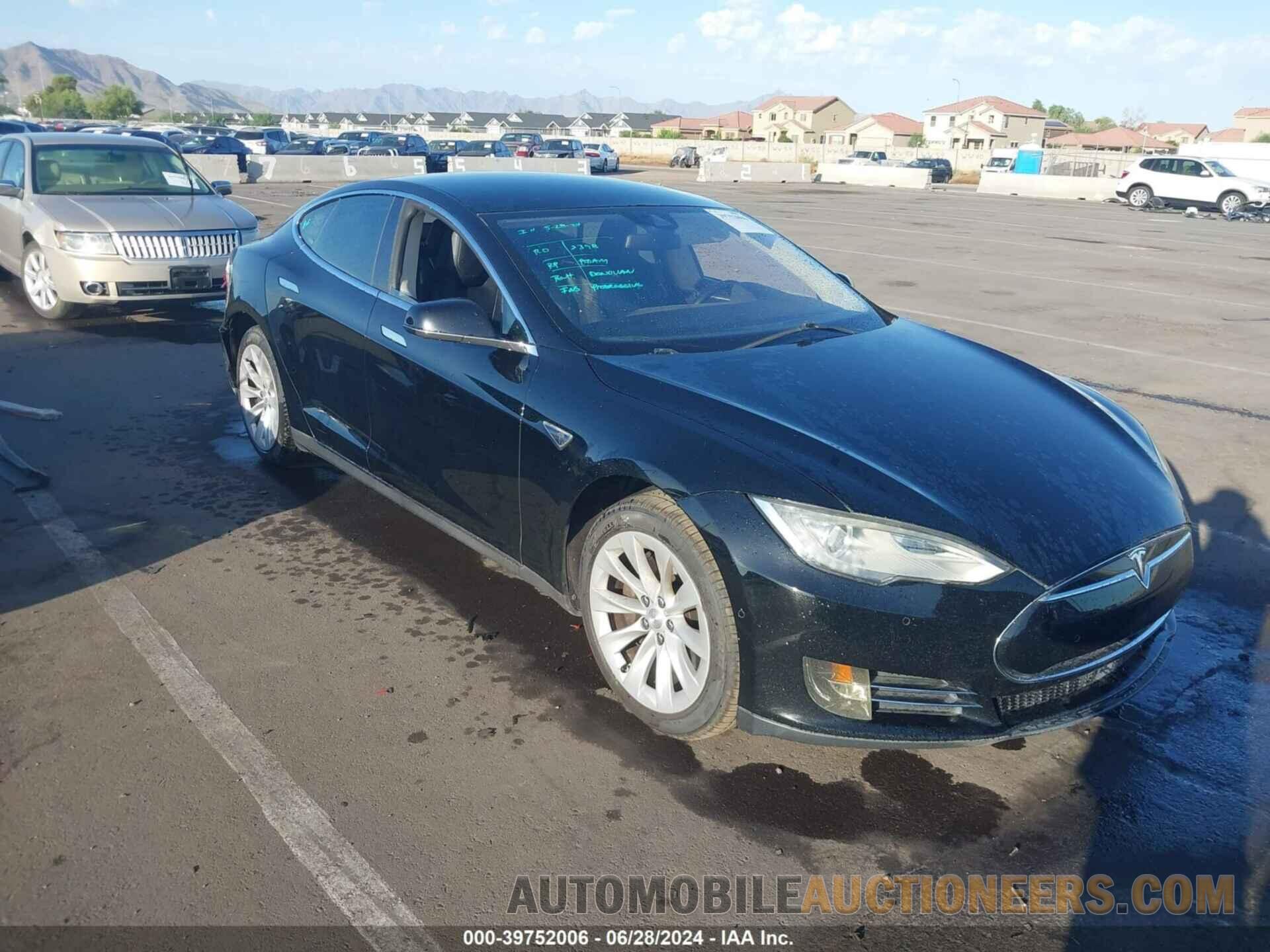 5YJSA1E10GF129994 TESLA MODEL S 2016