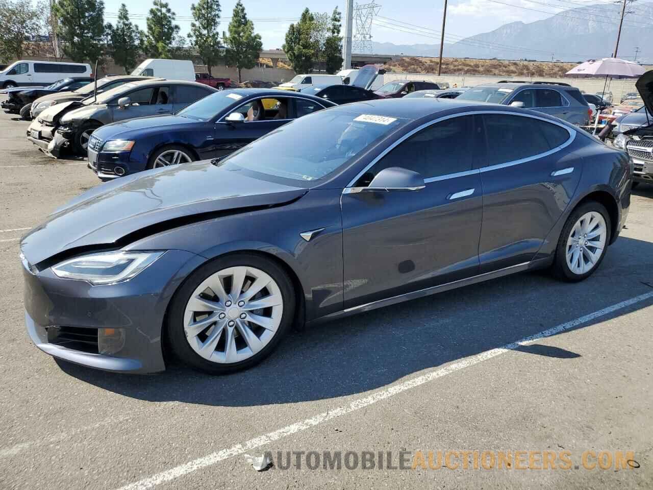 5YJSA1E10HF203688 TESLA MODEL S 2017