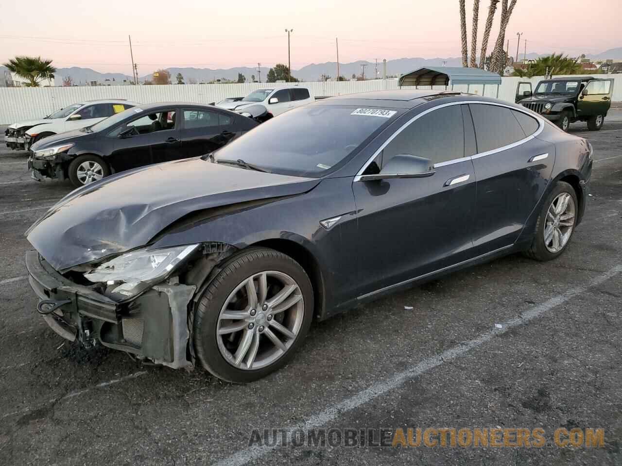 5YJSA1E11FF113821 TESLA MODEL S 2015