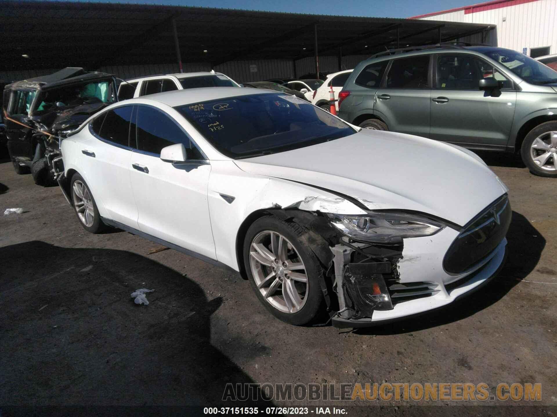 5YJSA1E11FF115309 TESLA MODEL S 2015