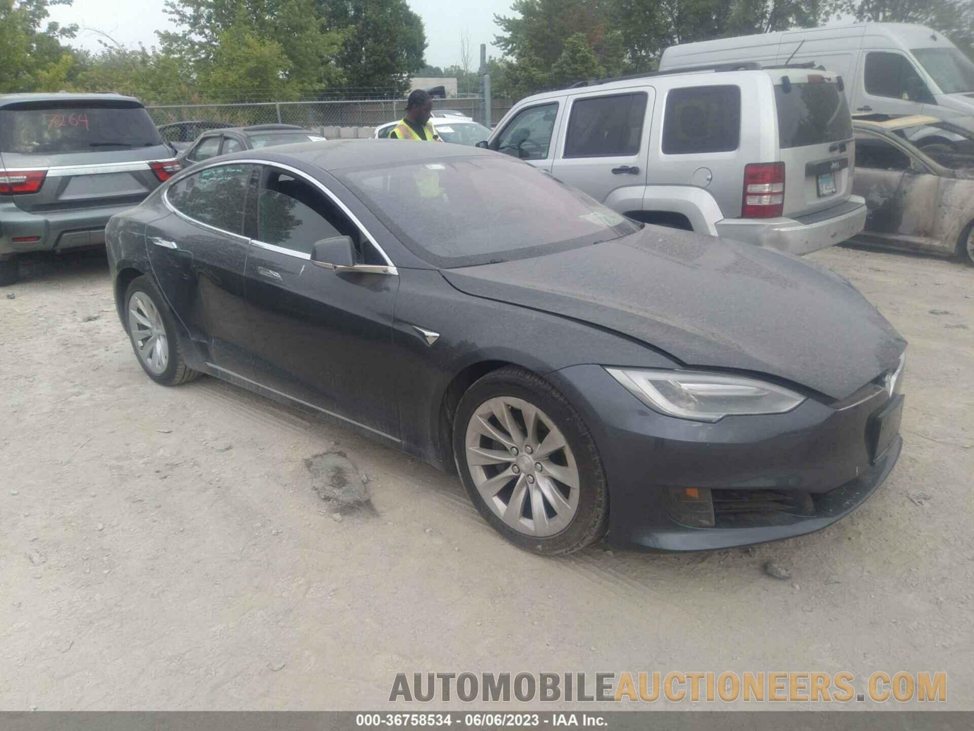 5YJSA1E11HF186951 TESLA MODEL S 2017