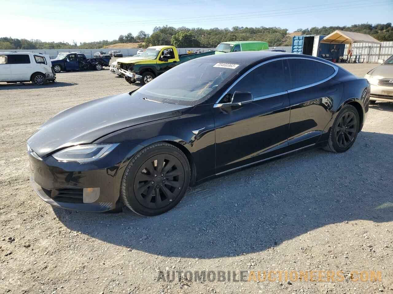 5YJSA1E11HF208706 TESLA MODEL S 2017