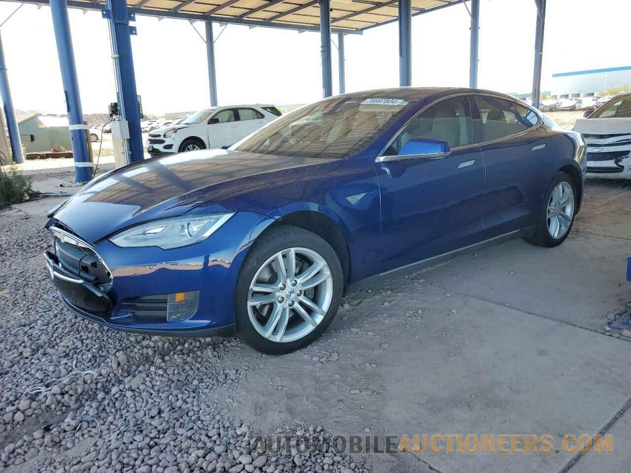 5YJSA1E12GF123243 TESLA MODEL S 2016