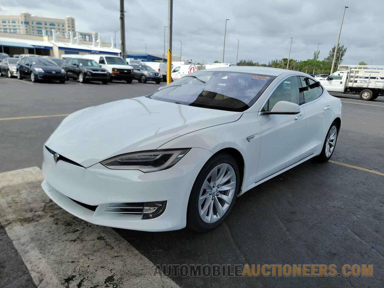 5YJSA1E12GF151608 Tesla Model S 2016