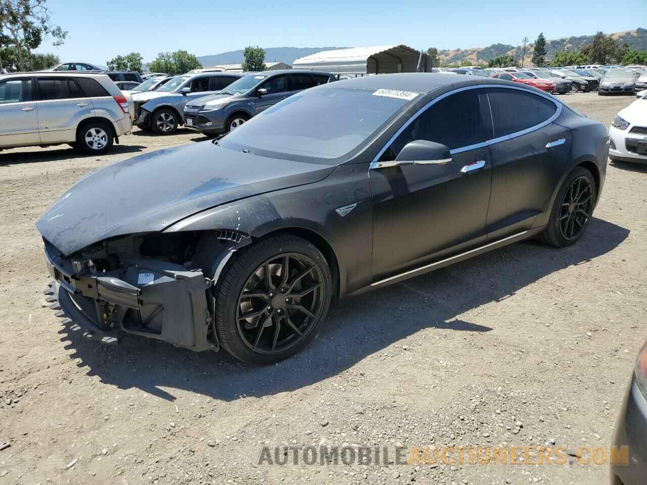 5YJSA1E12GF152824 TESLA MODEL S 2016