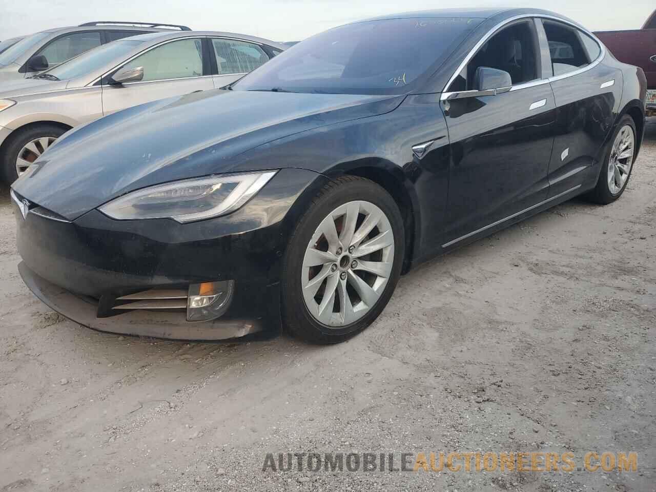 5YJSA1E12HF199613 TESLA MODEL S 2017