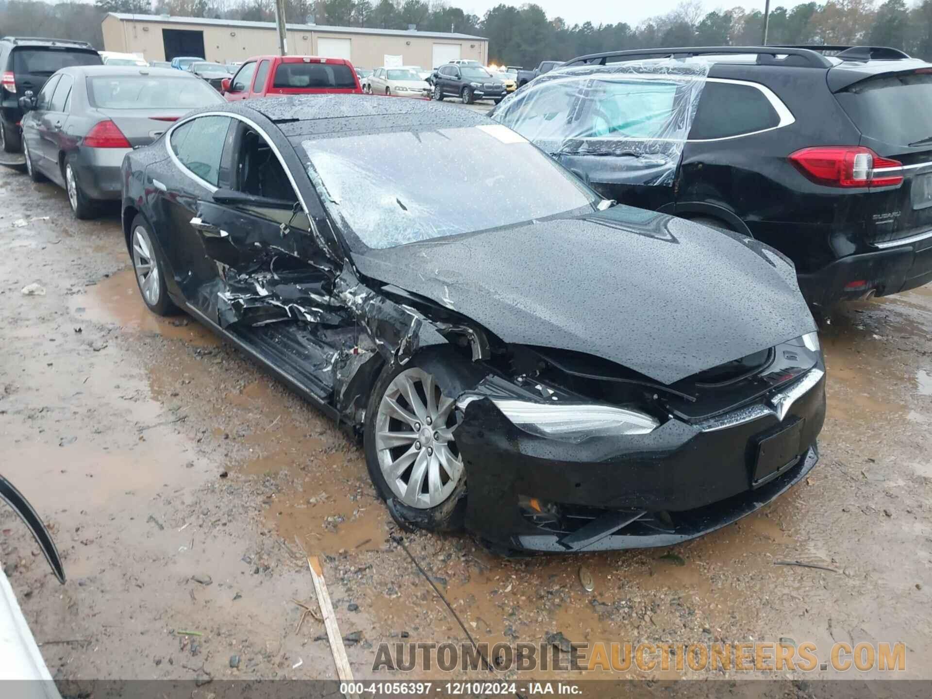 5YJSA1E12HF209637 TESLA MODEL S 2017