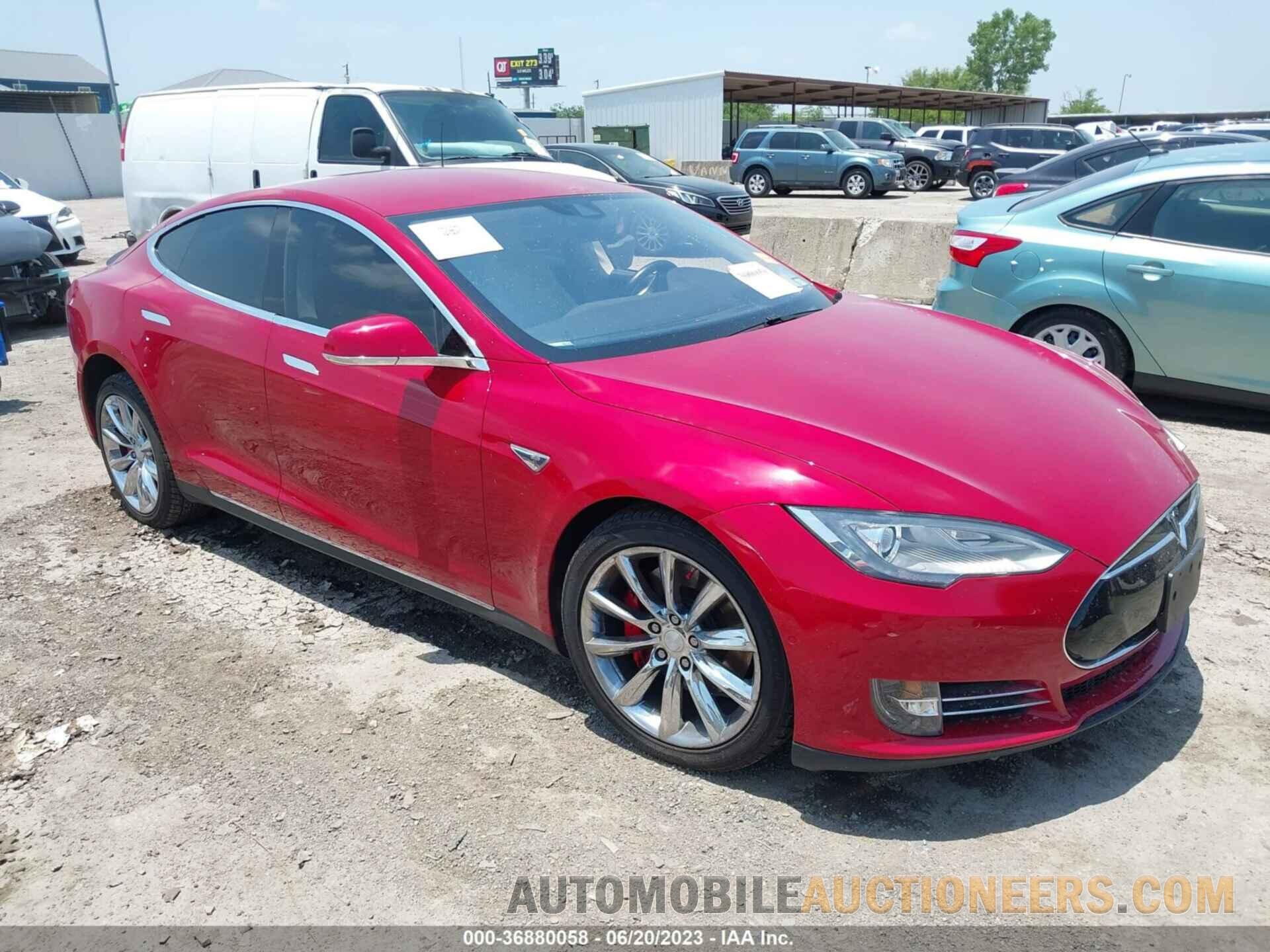 5YJSA1E13FF104828 TESLA MODEL S 2015